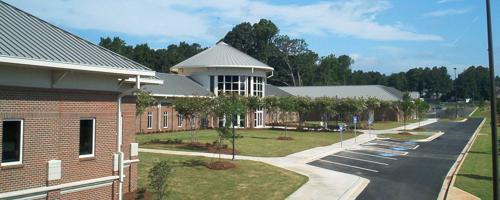 Marietta Georgia Building with Circular Entrance